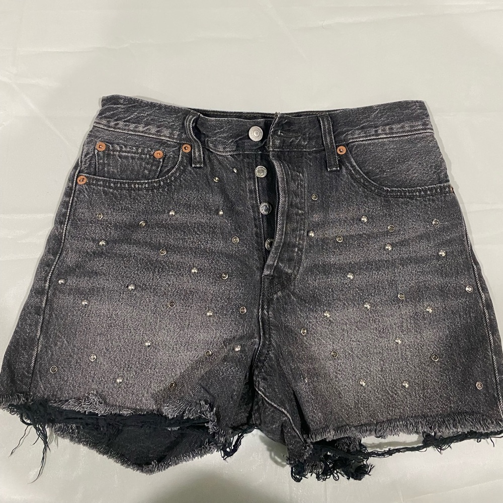 Ladies Levi black jeans shorts - Wedge Short - Size 29 waist